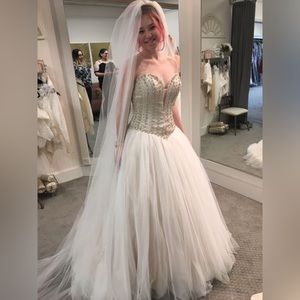 wedding dress